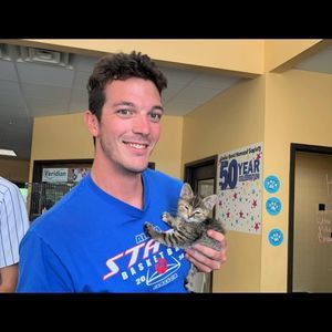 Meet your Posher, Victor